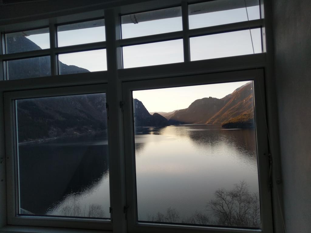 Vikinghaug * Odda